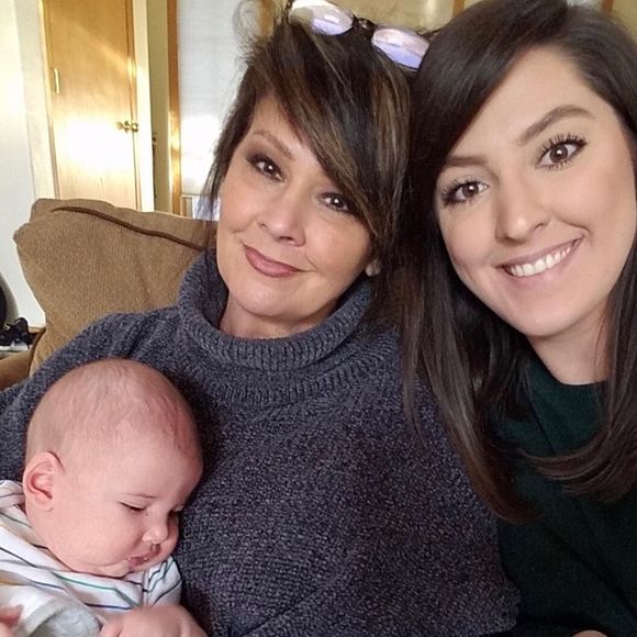 Meet your Posher, Melanie - Picture 1 of 1